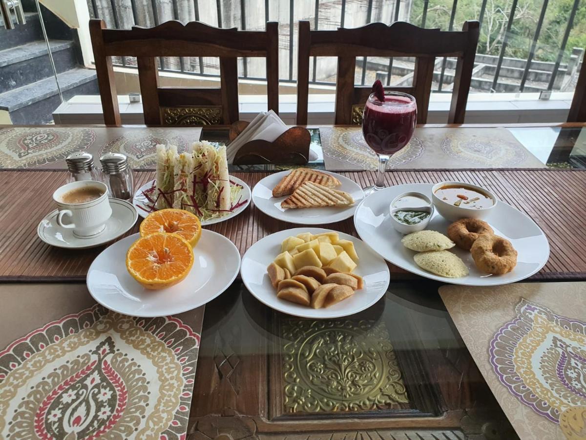 Yogved Hospitality & Resort Risikés Kültér fotó