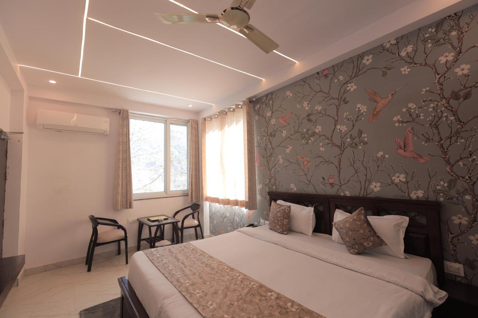 Yogved Hospitality & Resort Risikés Kültér fotó