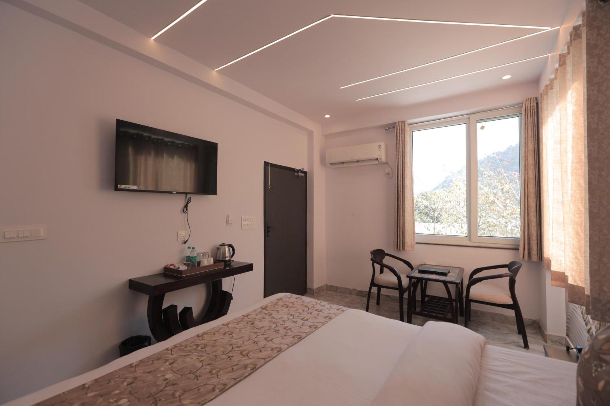 Yogved Hospitality & Resort Risikés Kültér fotó